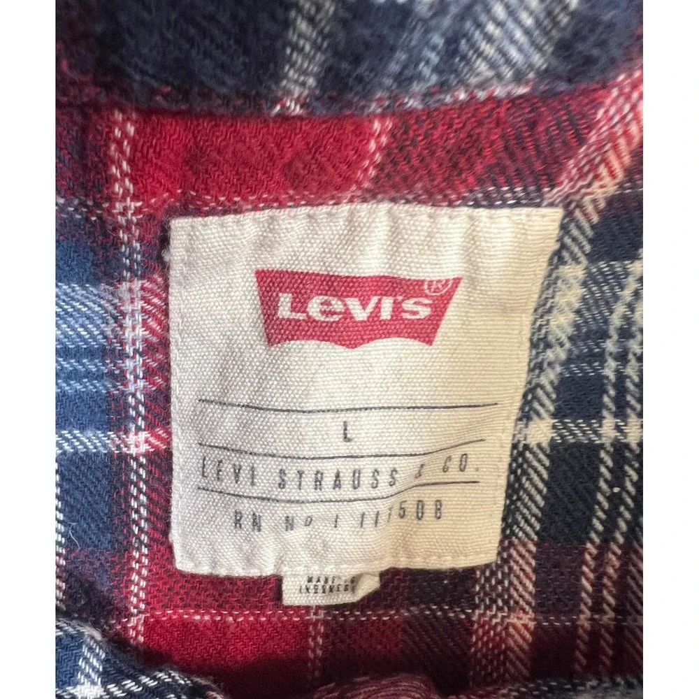 Levis having fleece
